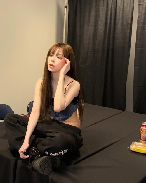 10000009597b57552496d8bc9c