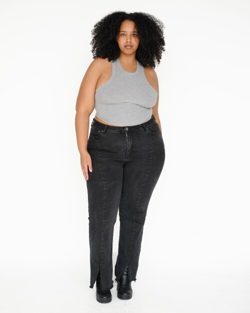 10000009738437b387e1273551