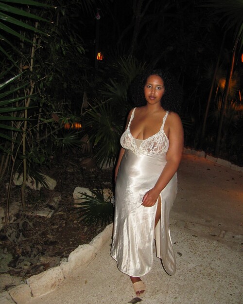 100000098205af642f3345ced2