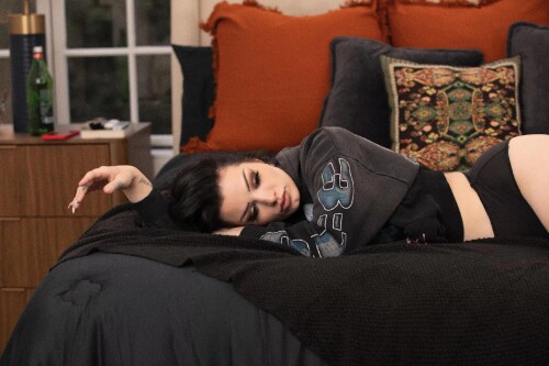 10000011894ac02484f9fe9d21