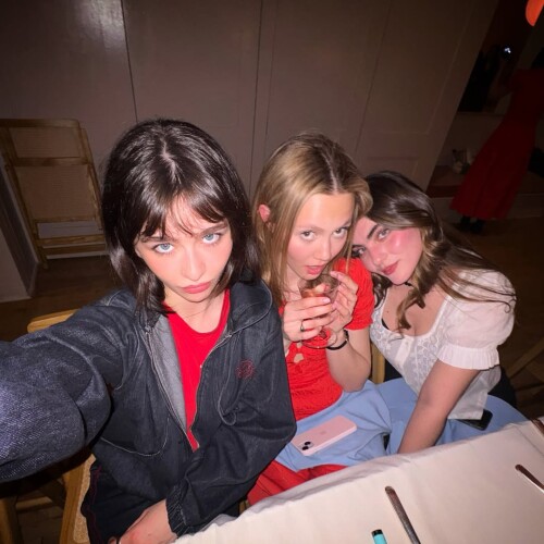 1000001234988be6f8305f241b