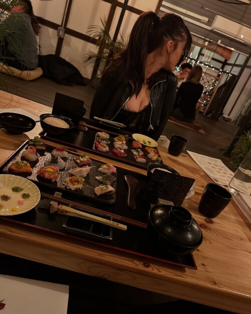 100000123859e951bbd4cd42f9