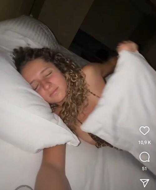 10000012855c8140c0d78a9de8