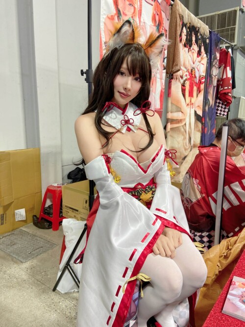 1000001303fca857c01e8bb626