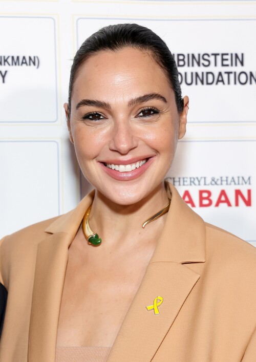 1000001584bf7bacbf155253f5