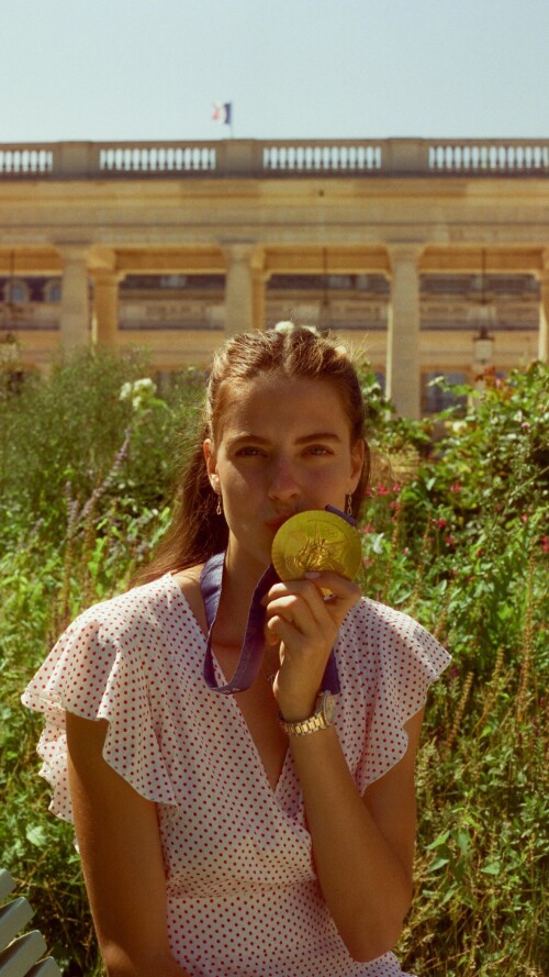 10000017892765261dbe2f9873