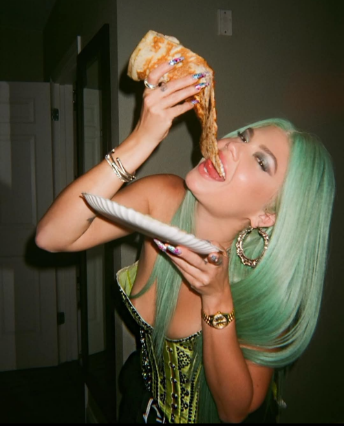 1000001863a2e303b37d0c72ff