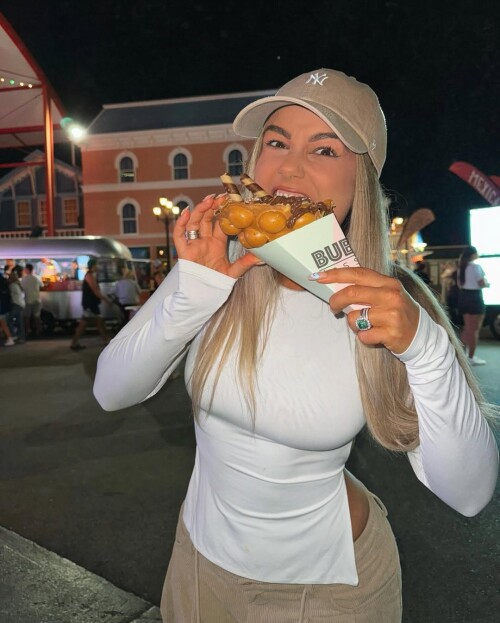 1000001971539dd940e696c08c