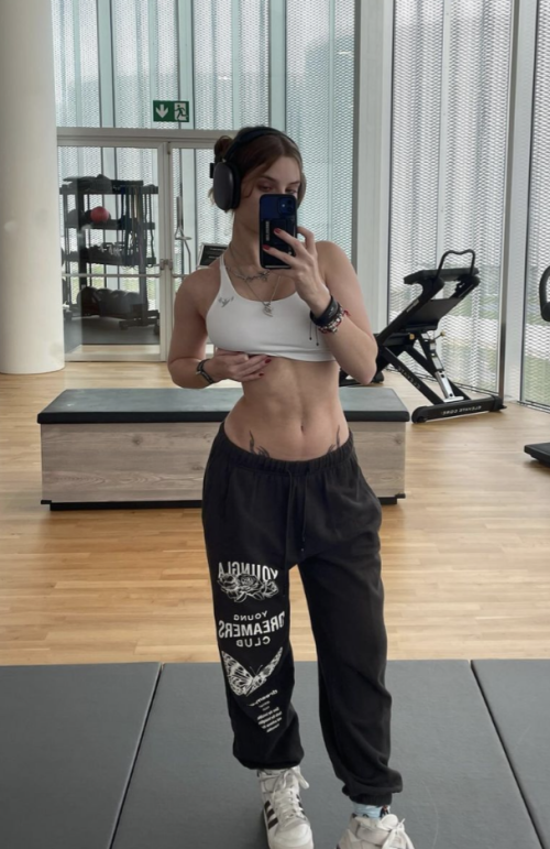 1000002049eb29f0685d8ee676