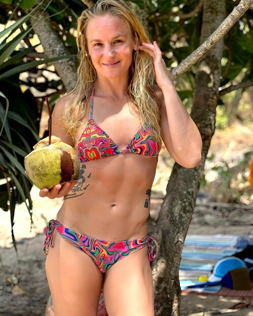 1000002159ac149bea91ac6152