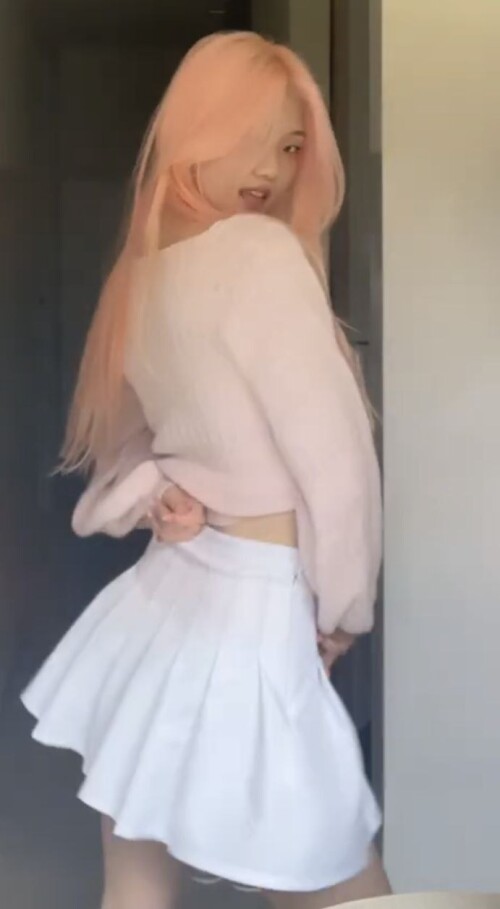 1000002168e0808e5c8dad2769