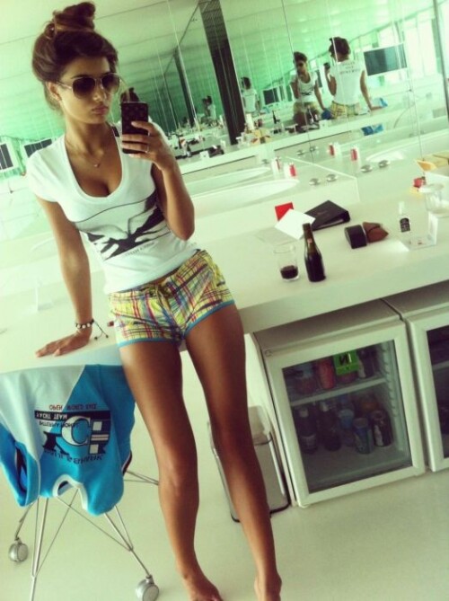 100000223595d0cb1d9918549e