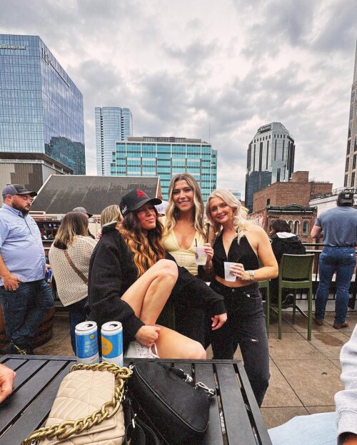 1000002239d58a14759fe56ea0