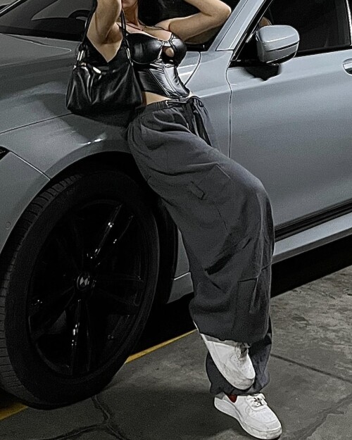 1000002299c9893bcfd8fd79e2