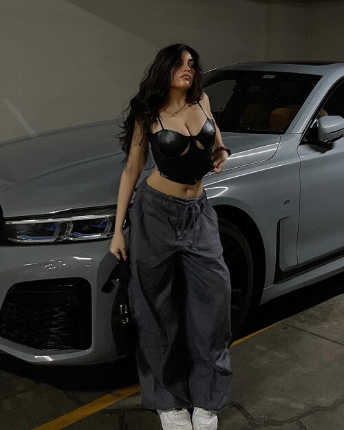 10000023301d2565b0da7d9835