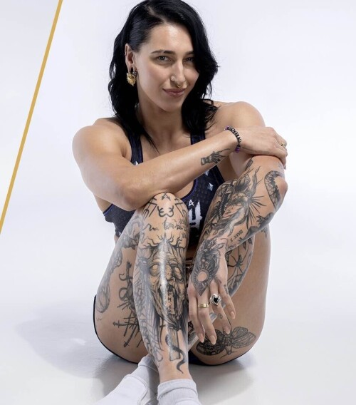 100000233498a1eeeb21fecef0