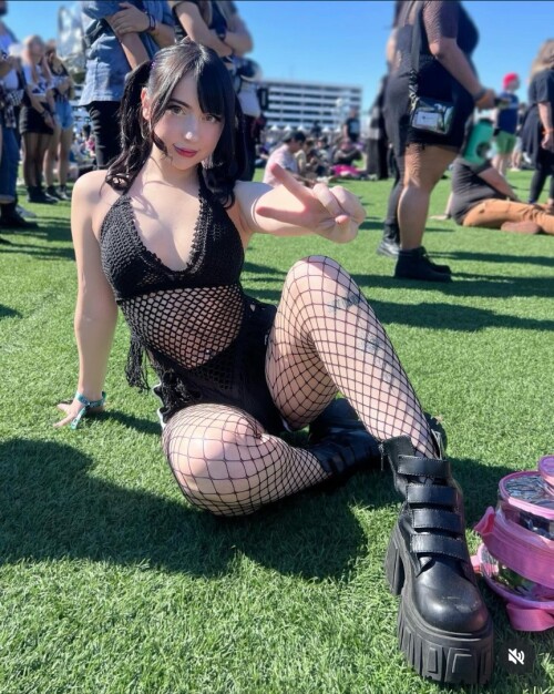 1000002383afe055098d35b571