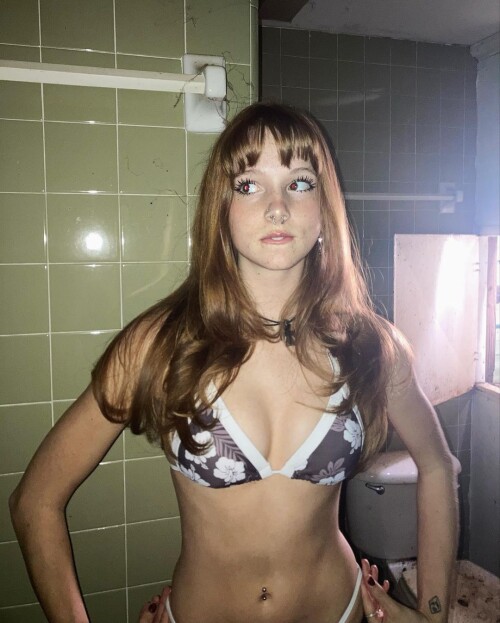 1000002390a7b6049579a9e2fa