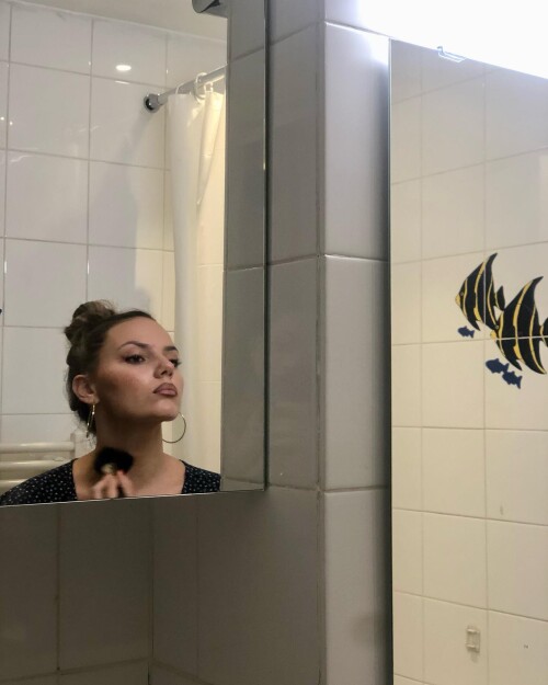 1000002438f154c3694947391b