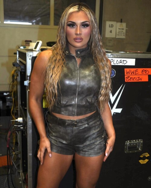 10000024617d6c736917ffc499