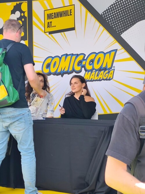 100000267645f686e129d28d84