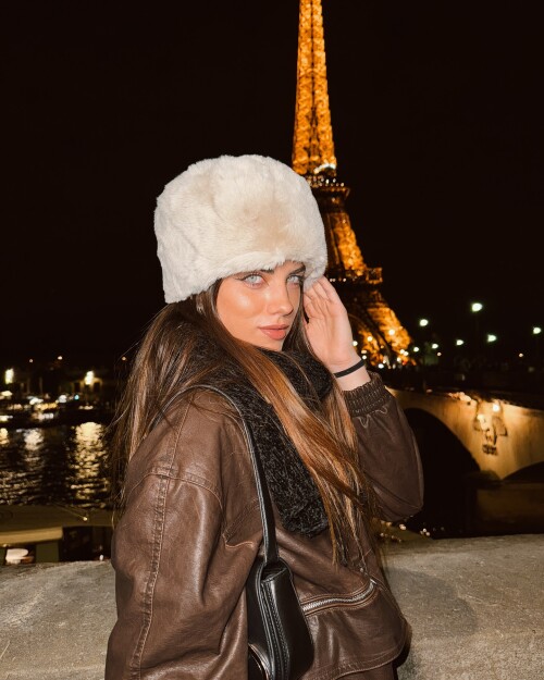 10000029126cddab23711ccb44