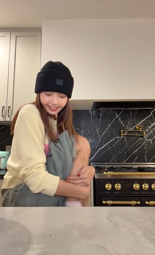 1000002926fa472ce1cfb703f4