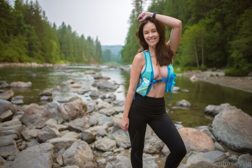 100000295474b703b8f6de2429