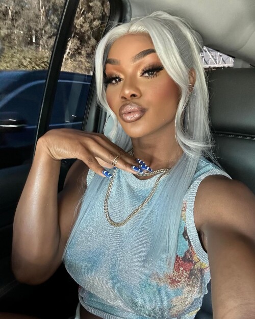 100000302354f7dc0bf9389a50