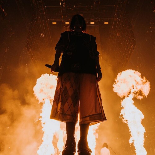 1000003158b8e6fe4f0ad72493