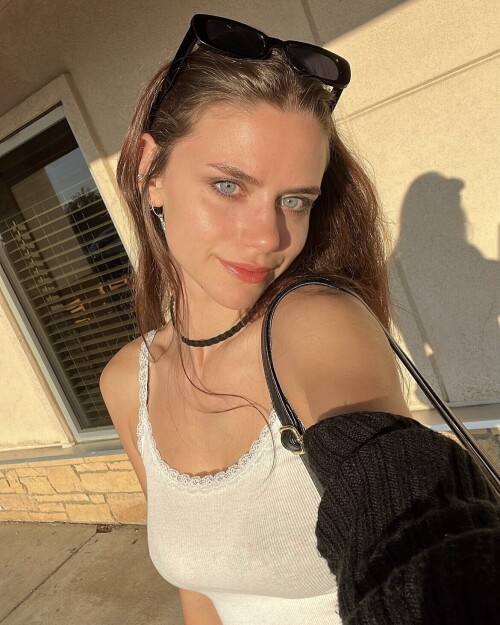 1000003342c12db33e0a2b2b2c