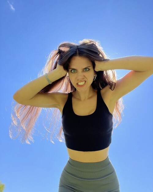 1000003346f93d648030d27cec