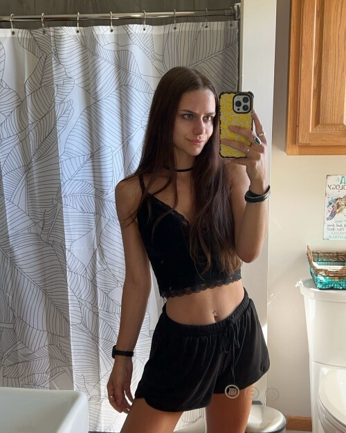 100000336375a0933a9f90e67a