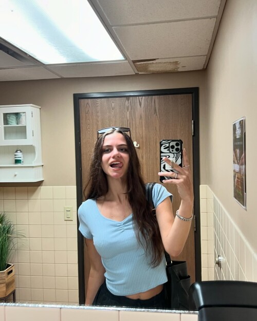 10000033669de99d711923e134