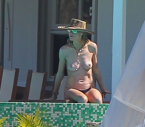 1000003393cb3cd117f02410fb