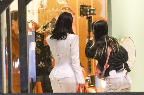 100000357818d7fa2d8d72bd0d