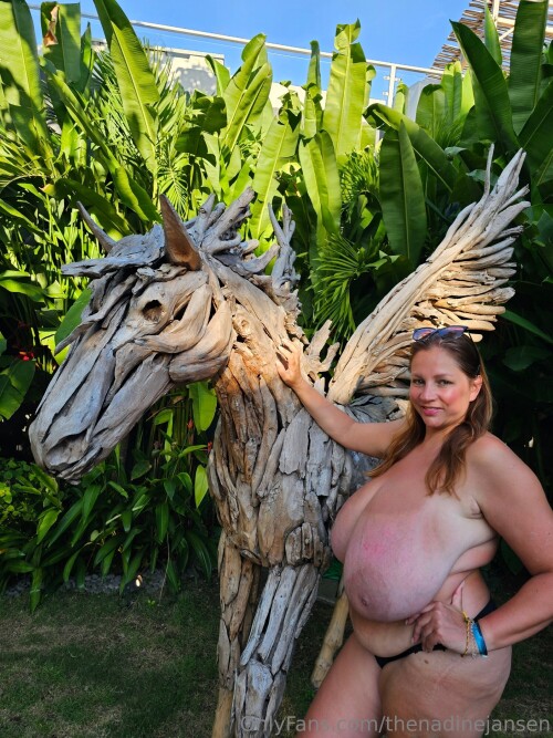 1000003646daeb7a9b16d140ed