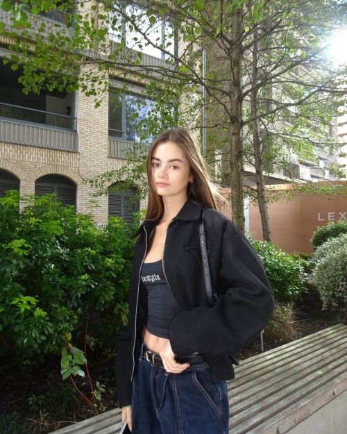 1000003676da9f6593d1f7b0f1