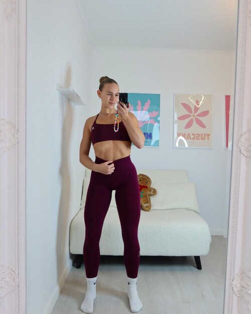 1000003686a255098bb73b2333