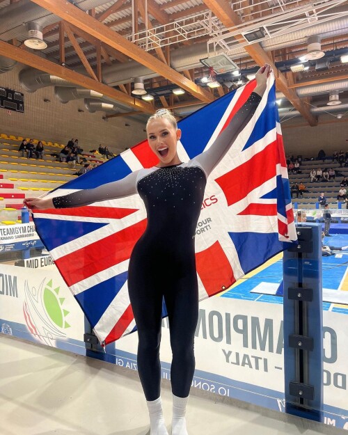 10000037253feb8afcc21695ec