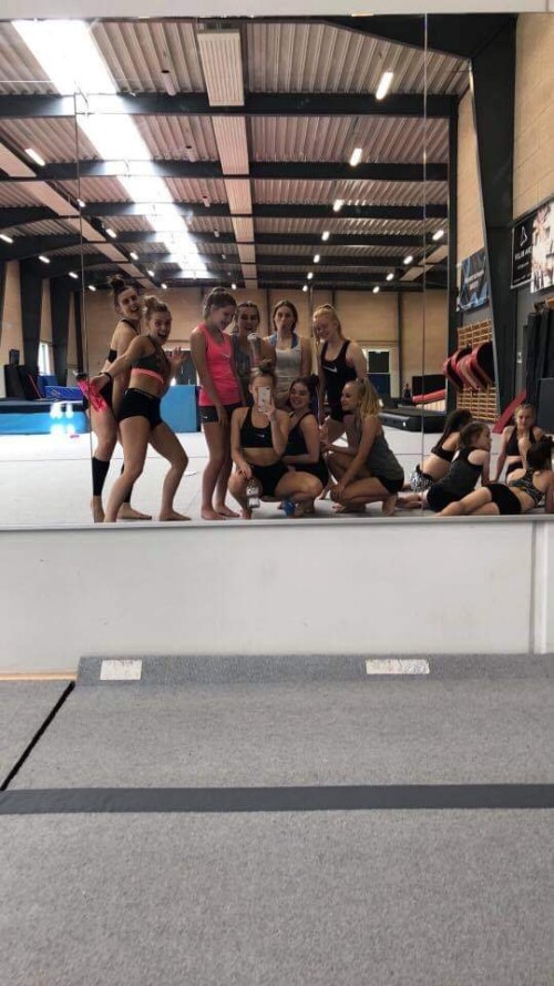 10000038799dae5b4863e7037c