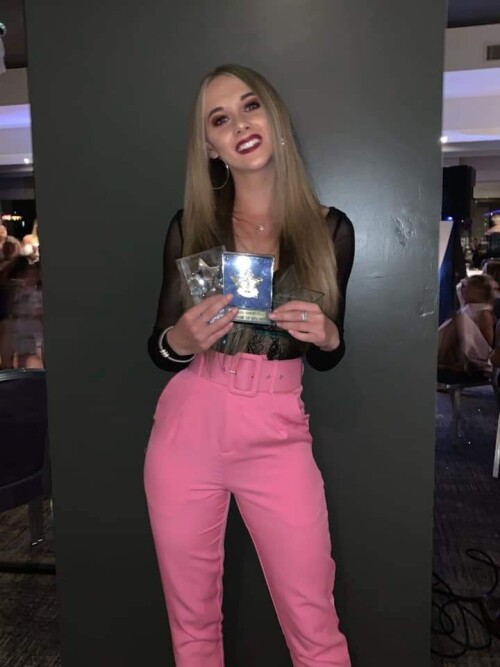 10000038998391f350e63b139e