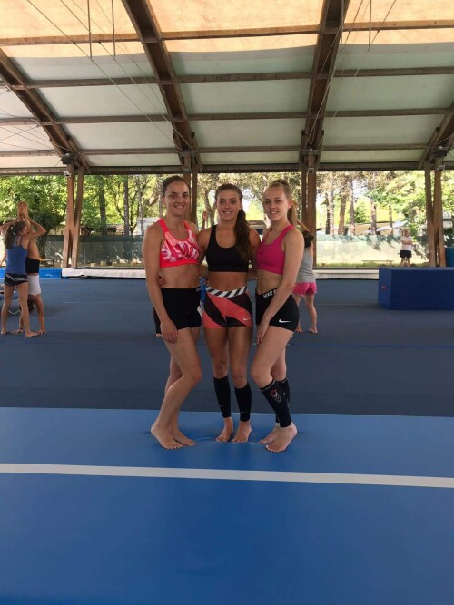 1000003911a3806bb922af4d30