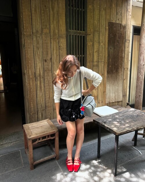 1000003985f1803267111ffcaf