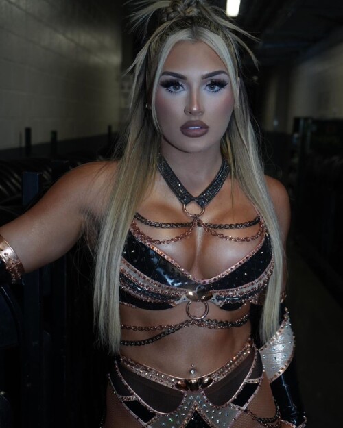 1000004094b94aa5553684afa1