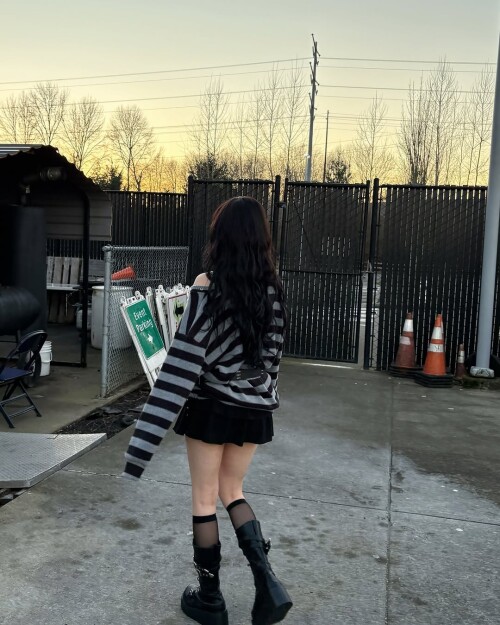 1000004174383d9bd9febfb282