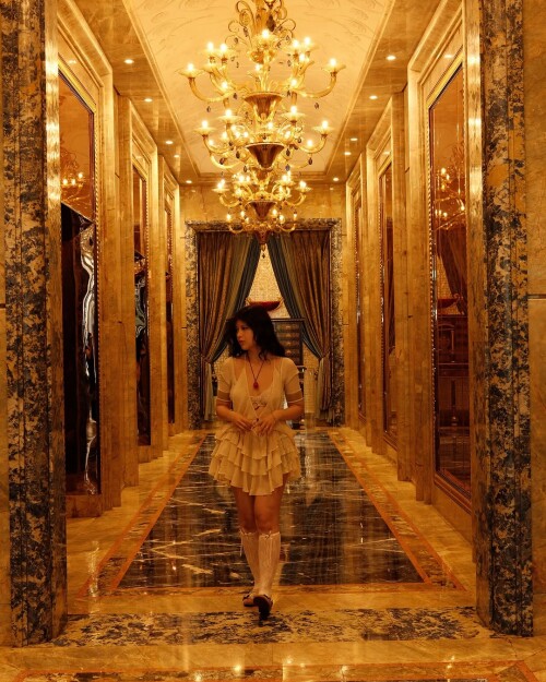 1000004395d1593b4bcd7adc77