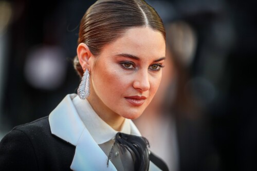 10000044294c19094bef6bf9a3