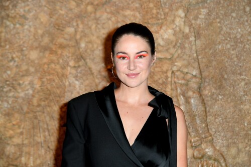 1000004449d3f19735a385452b