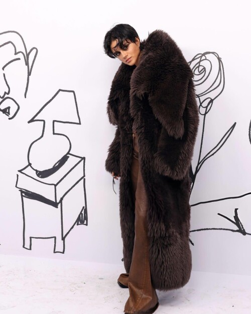 1000004477ce0dbc5bed7e3e0c